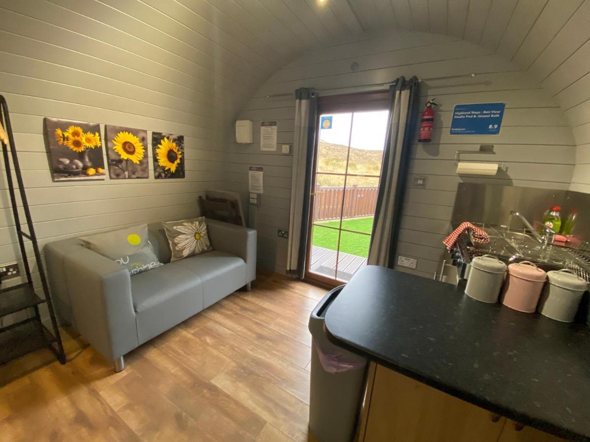 Highland Stays - Ben View Studio Pod & Jacuzzi Bath Fort William Bagian luar foto